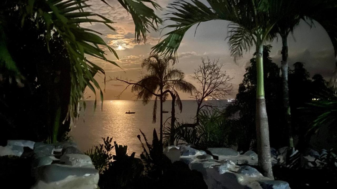 Veronika Resort Nosy Komba Exteriör bild
