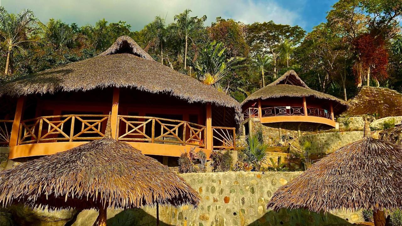 Veronika Resort Nosy Komba Exteriör bild