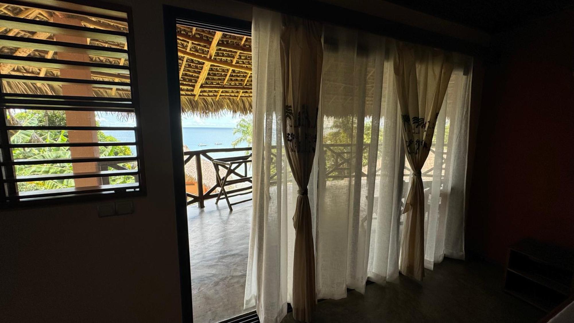 Veronika Resort Nosy Komba Exteriör bild